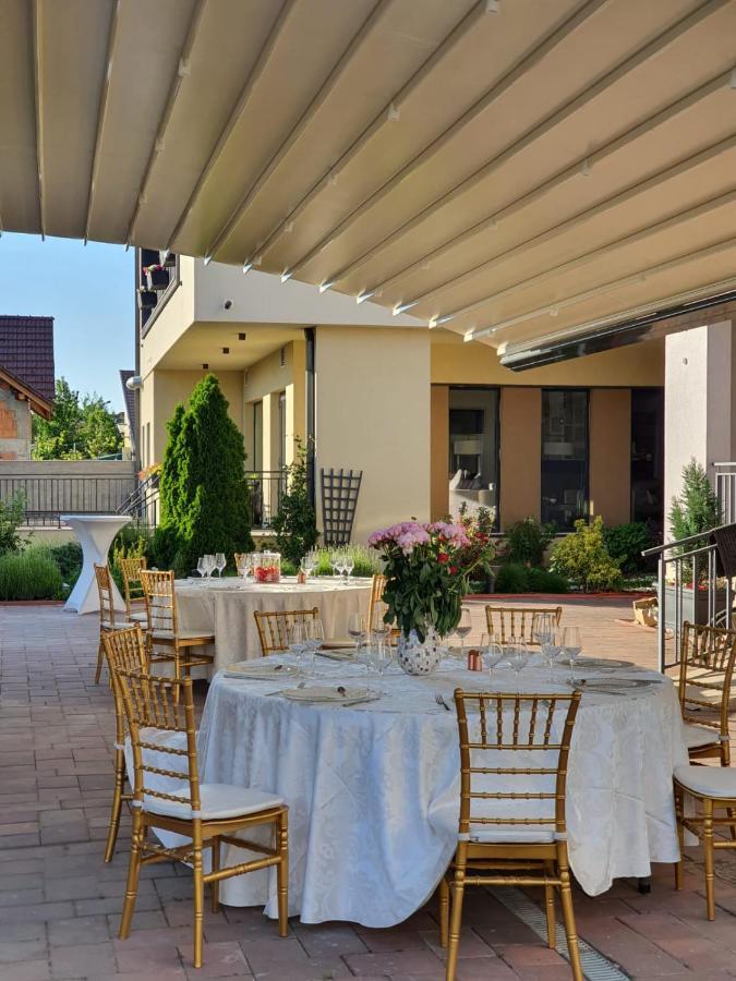 Pensiunea Nora Prestige&prestige Art Hotel Timişoara
