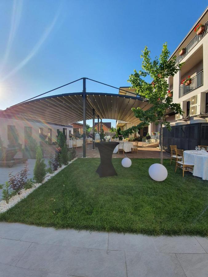 Pensiunea Nora Prestige&prestige Art Hotel Timişoara